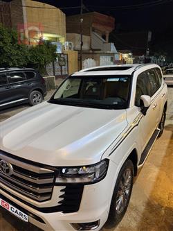 تويوتا لاندكروزر